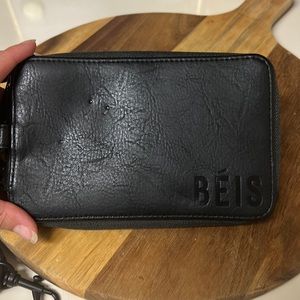 Beis Travel Wallet black